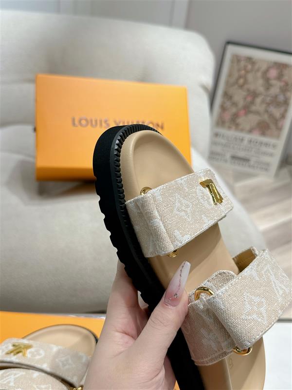 20251128184535266 200